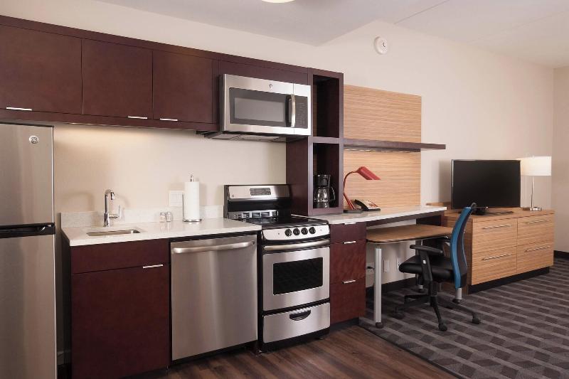 TownePlace Suites Charleston Airport/Convention C image