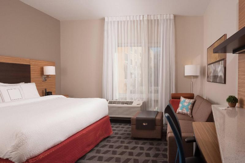 TownePlace Suites Charleston Airport/Convention C image