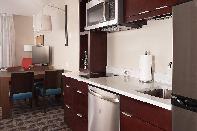 TownePlace Suites Charleston Airport/Convention C image