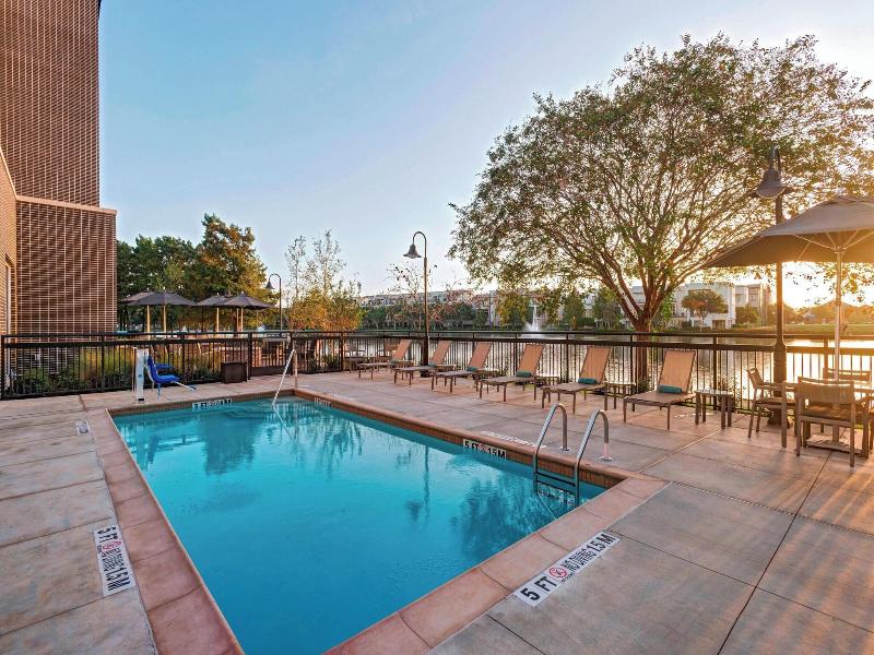 Courtyard Houston Sugar Land/Lake Pointe image