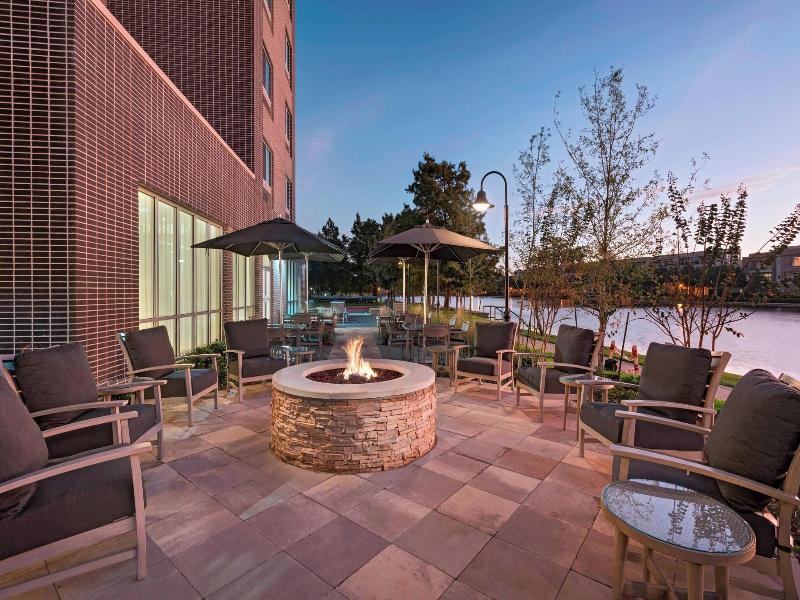 Courtyard Houston Sugar Land/Lake Pointe image