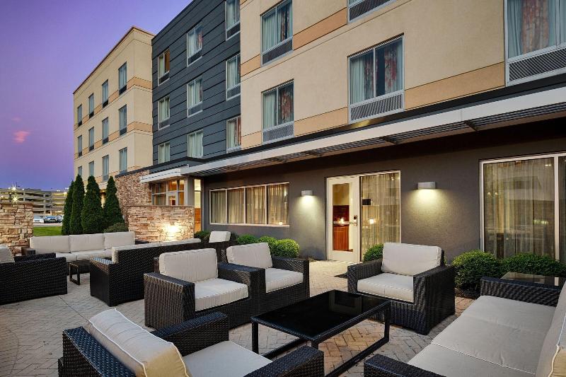Fairfield Inn & Suites Columbus Airport image