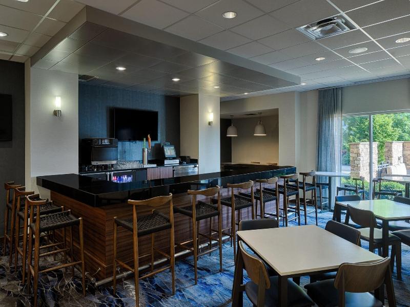 Fairfield Inn & Suites Columbus Airport image