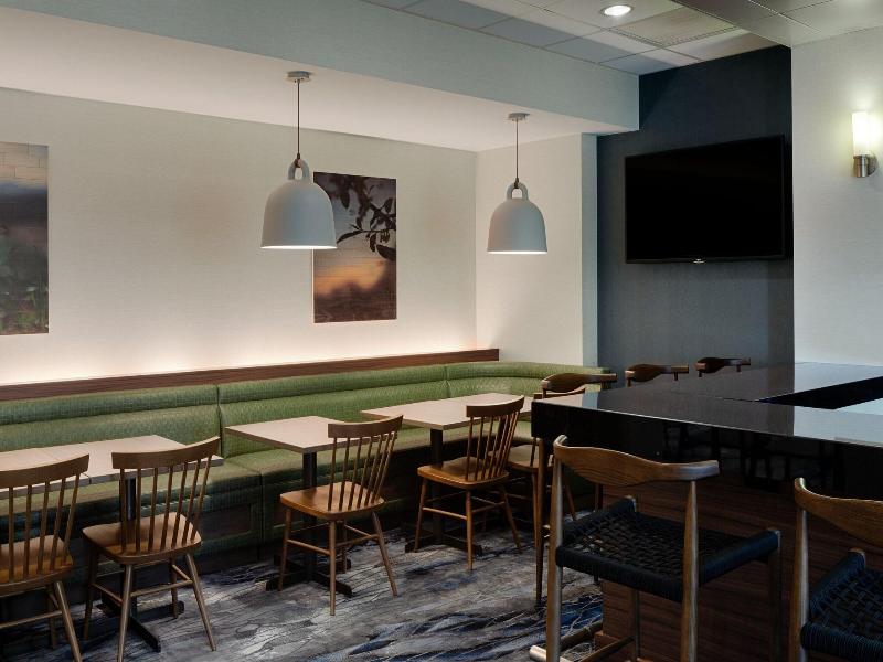 Fairfield Inn & Suites Columbus Airport image