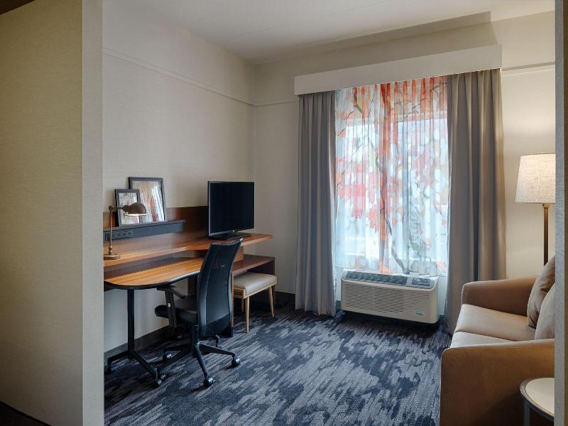 Fairfield Inn & Suites Columbus Airport image