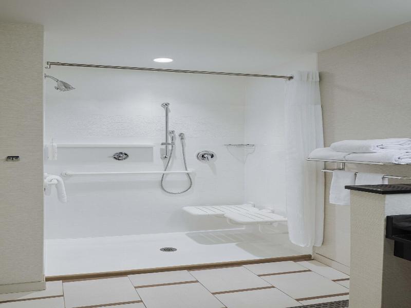 Fairfield Inn & Suites Columbus Airport image