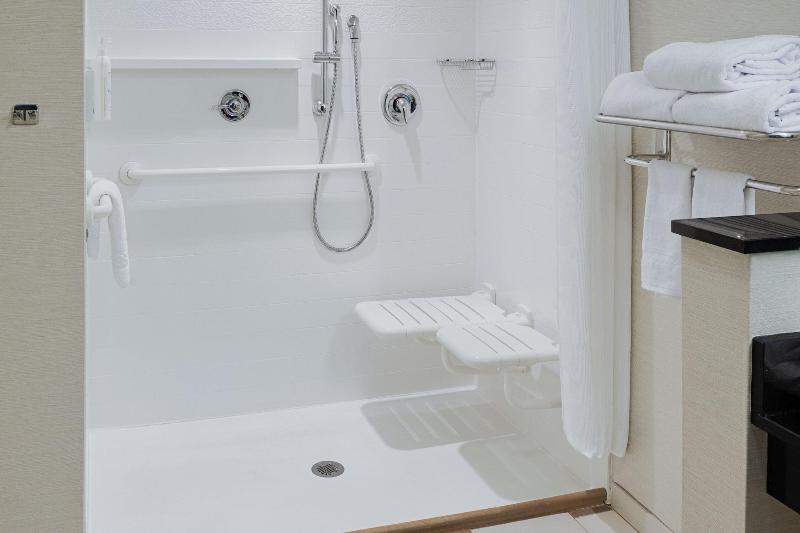 Fairfield Inn & Suites Columbus Airport image