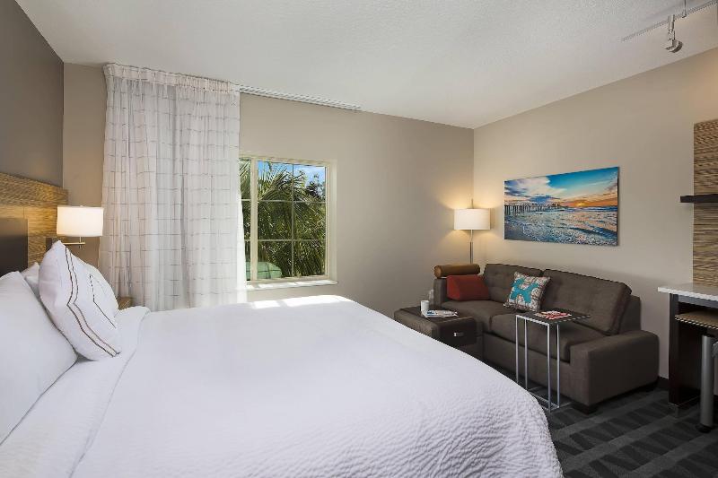 TownePlace Suites Fort Myers Estero image