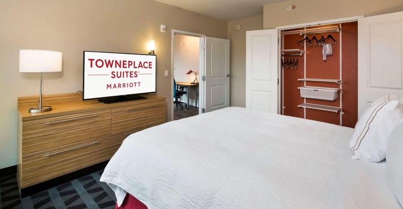 TownePlace Suites Fort Myers Estero image