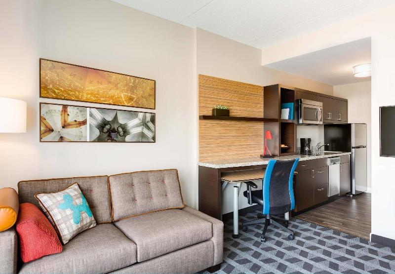 TownePlace Suites Fort Myers Estero image