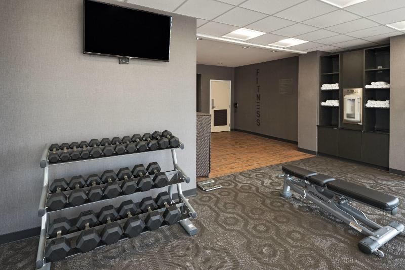 Fairfield Inn & Suites Dublin image