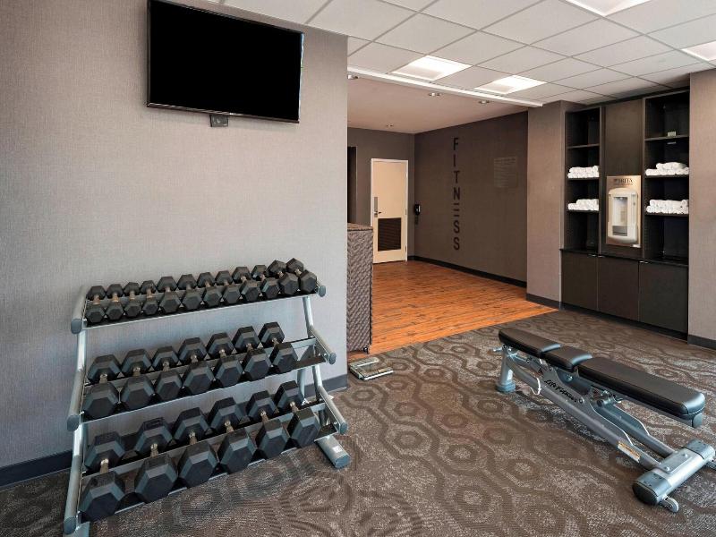 Fairfield Inn & Suites Dublin image