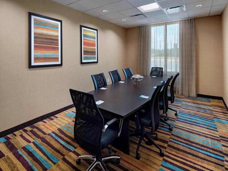 Fairfield Inn & Suites Dublin image