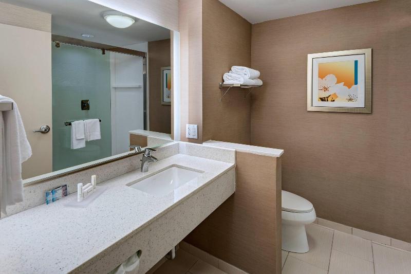 Fairfield Inn & Suites Dublin image