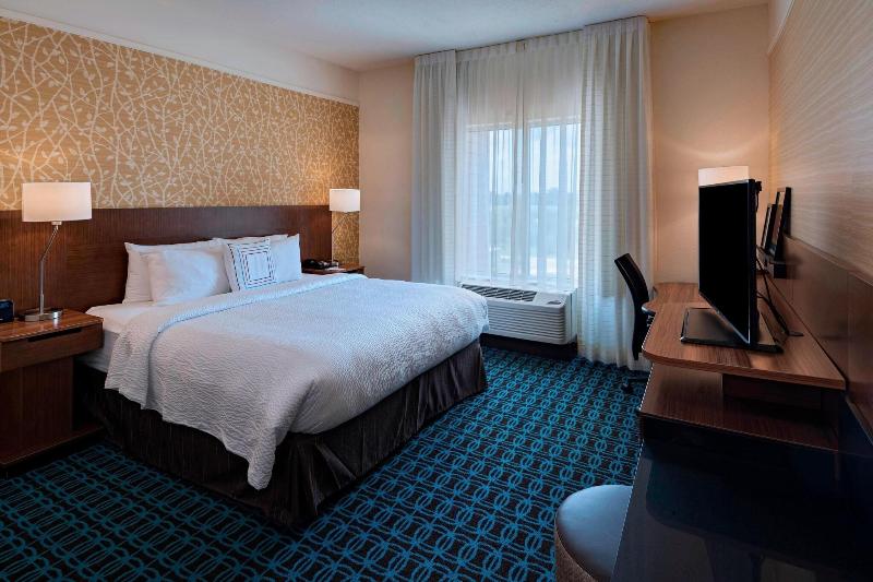 Fairfield Inn & Suites Dublin image