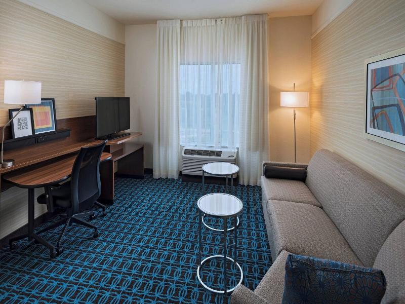 Fairfield Inn & Suites Dublin image