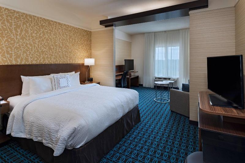Fairfield Inn & Suites Dublin image