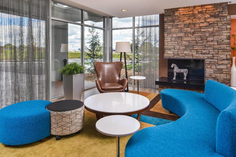 Fairfield Inn & Suites Warrensburg image
