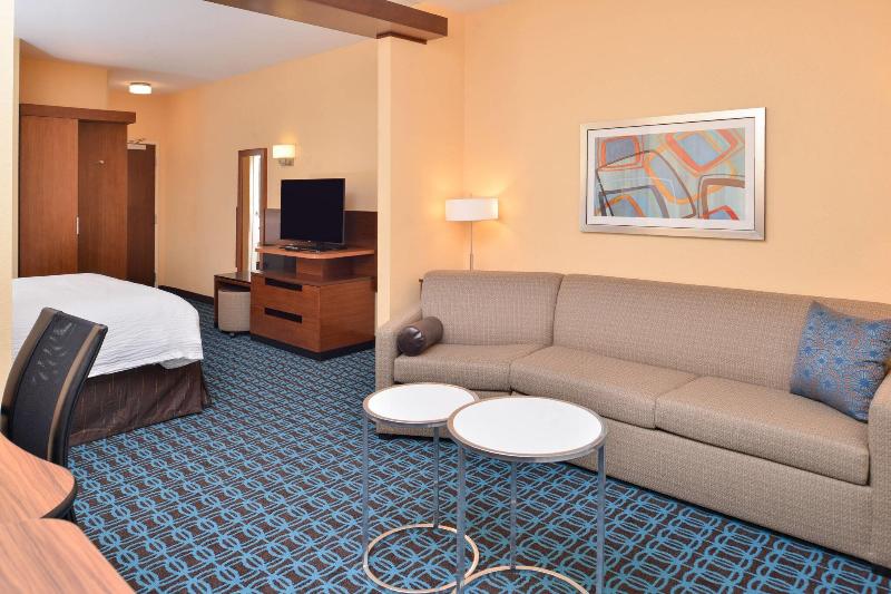 Fairfield Inn & Suites Warrensburg image