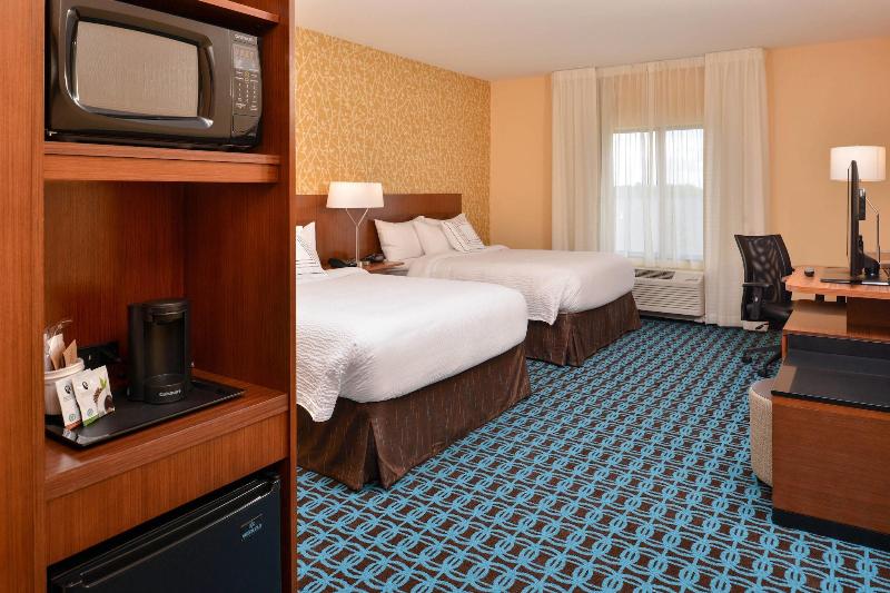 Fairfield Inn & Suites Warrensburg image