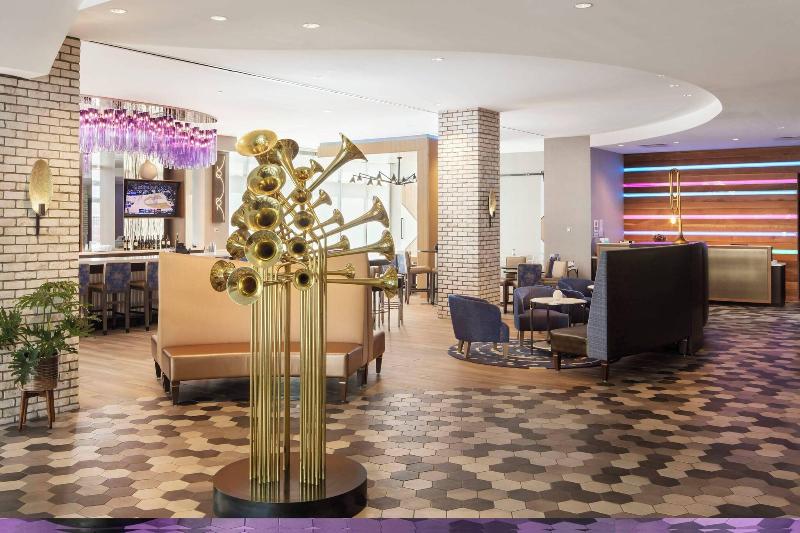 SpringHill Suites New Orleans Downtown/CanalStreet image