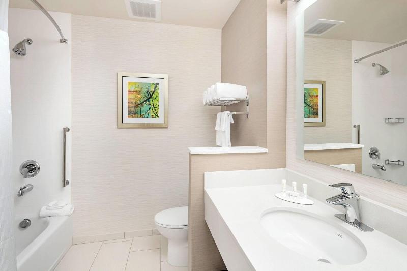 Fairfield Inn & Suites North Bergen image