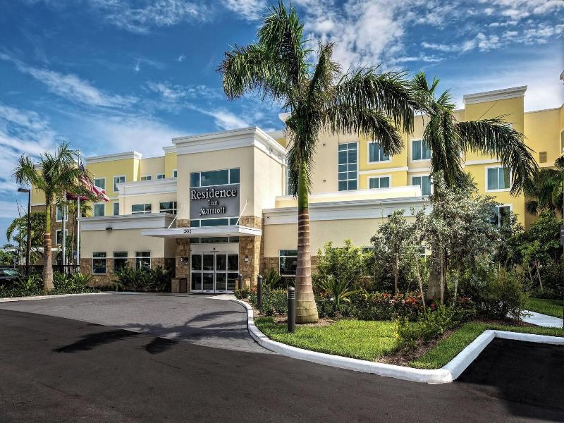 Residence Inn Ft Lauderdale Pompano Beach Central image