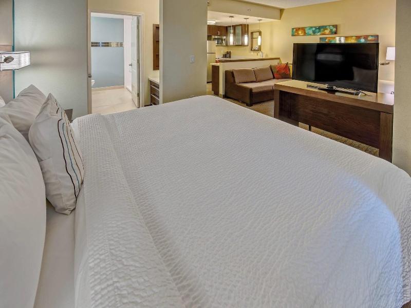 Residence Inn Ft Lauderdale Pompano Beach Central image
