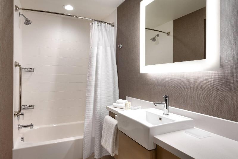 Springhill Suites Salt Lake City-South Jordan image