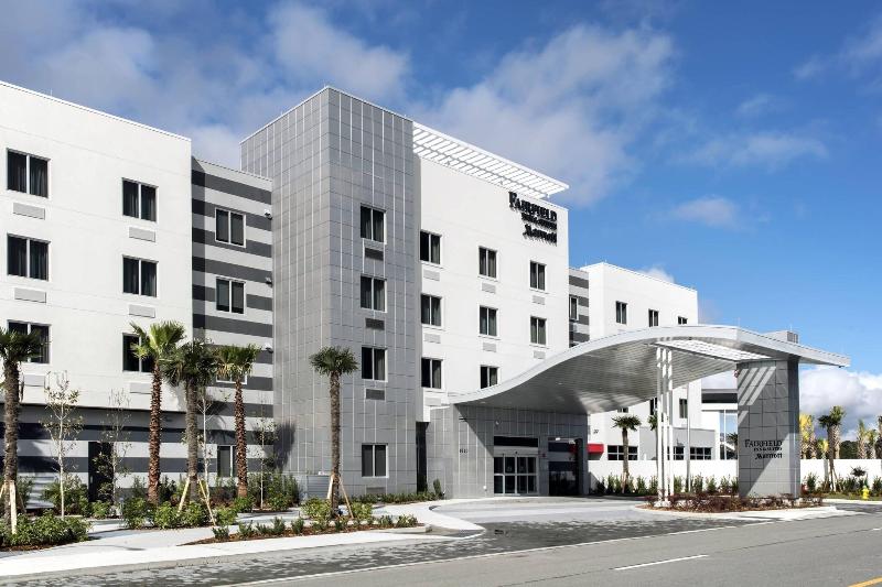 Fairfield Inn &Suites Daytona Beach Speedway/Airpt image
