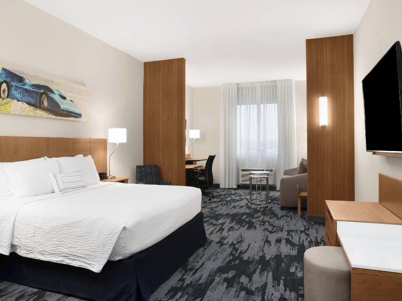 Fairfield Inn &Suites Daytona Beach Speedway/Airpt image