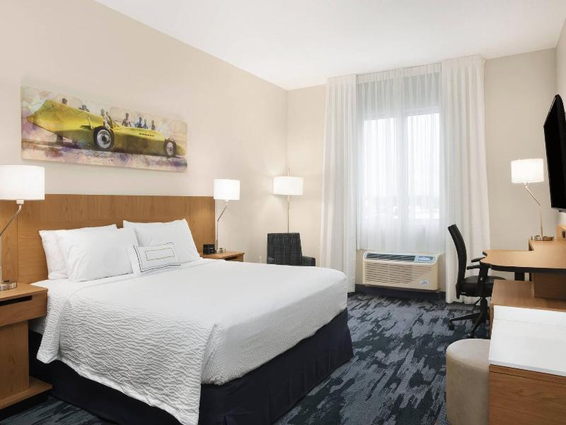 Fairfield Inn &Suites Daytona Beach Speedway/Airpt image