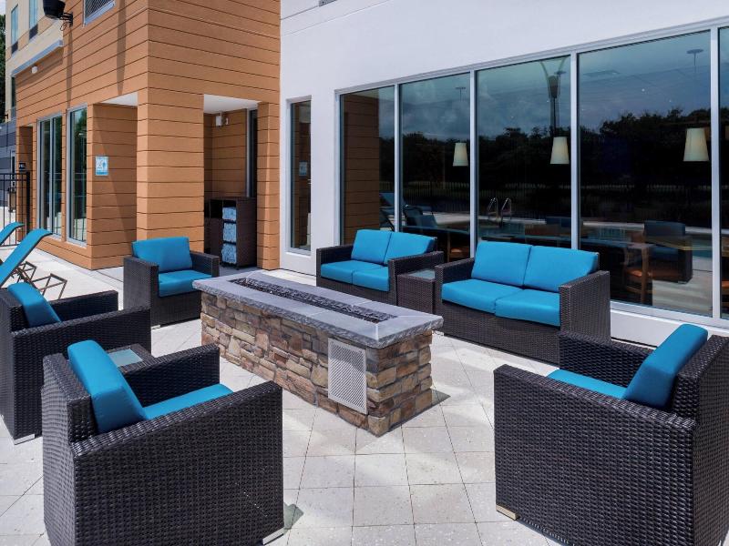 Fairfield Inn & Suites Orlando East/Ucf Area image