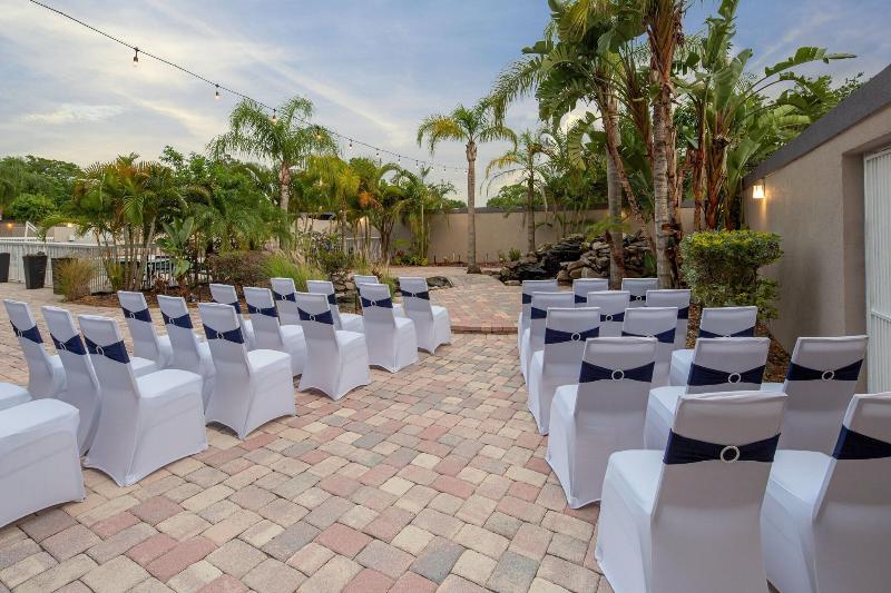 Courtyard Tampa Oldsmar image