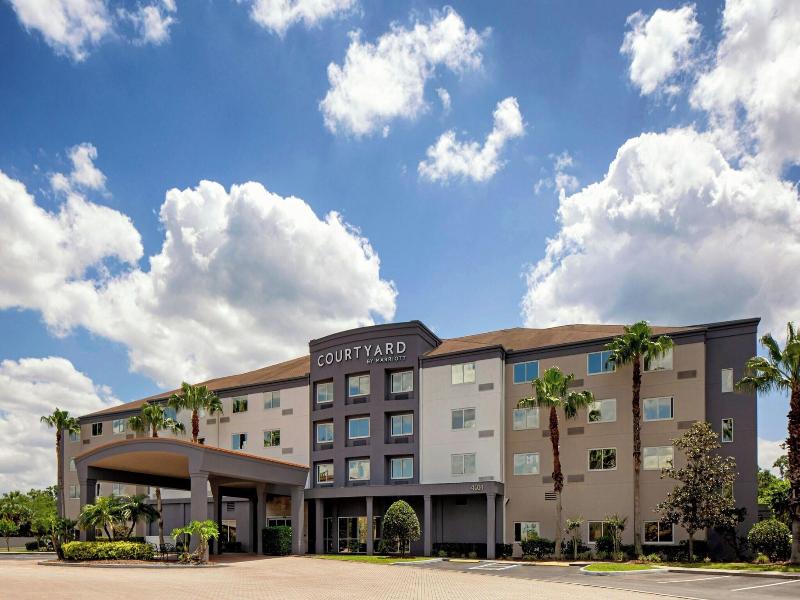 Courtyard Tampa Oldsmar image