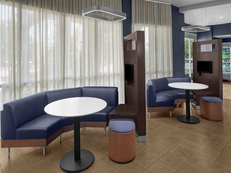 Courtyard Tampa Oldsmar image
