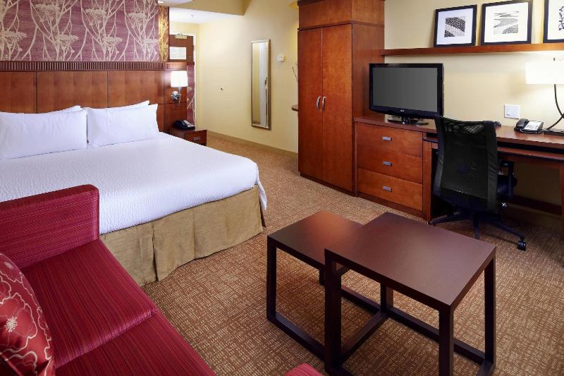 Courtyard Tampa Oldsmar image
