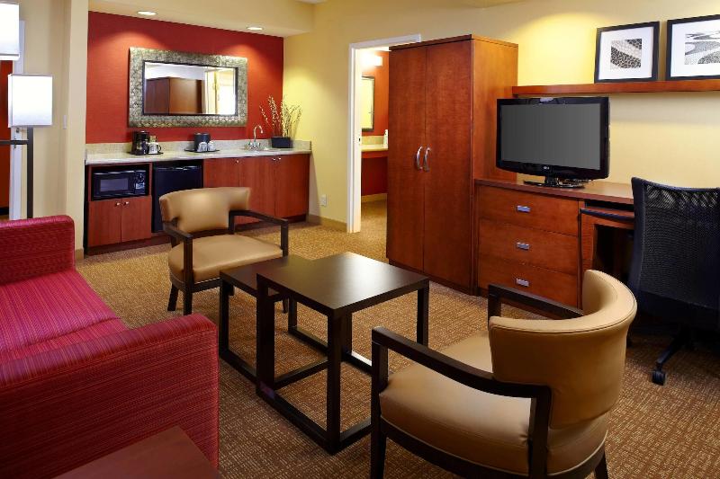 Courtyard Tampa Oldsmar image