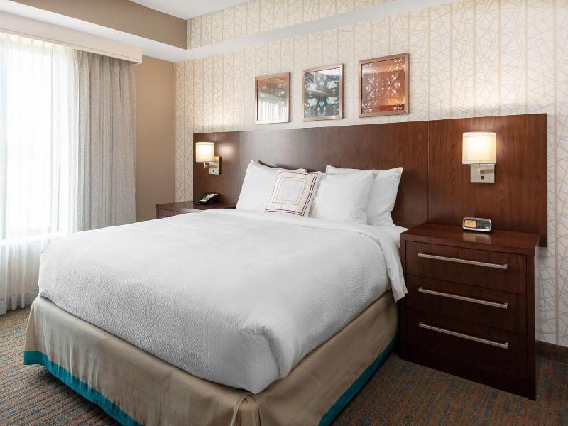 Residence Inn Boston Burlington image