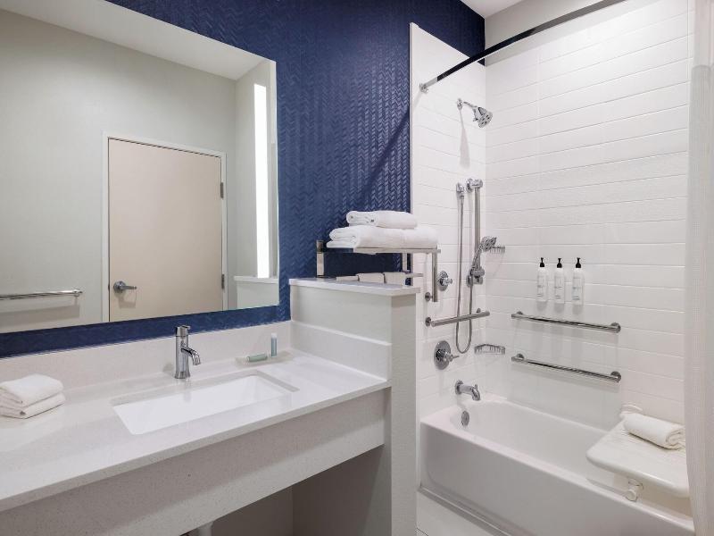 Fairfield Inn & Suites West Monroe image