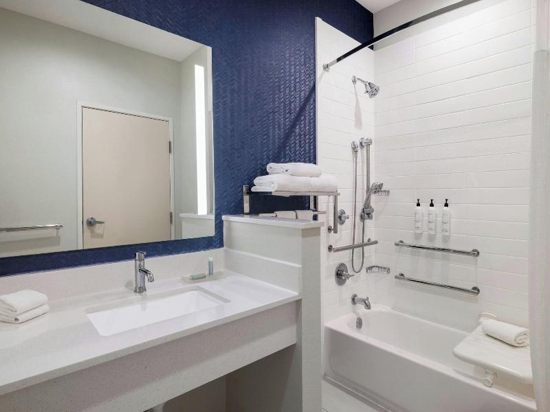 Fairfield Inn & Suites West Monroe image