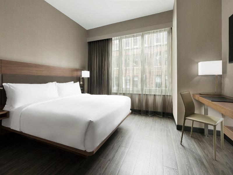 Ac Hotel New York Times Square image