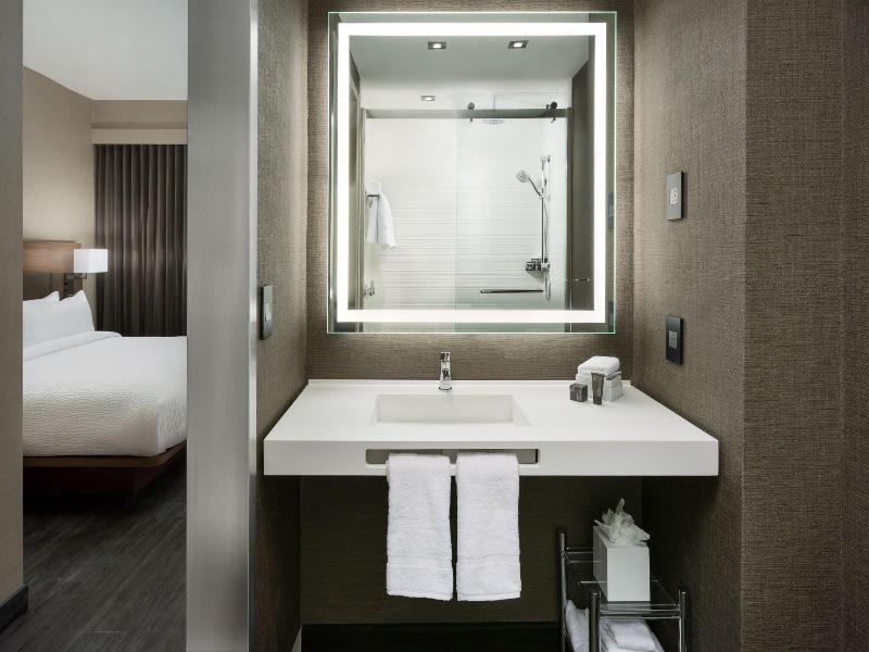 Ac Hotel New York Times Square image