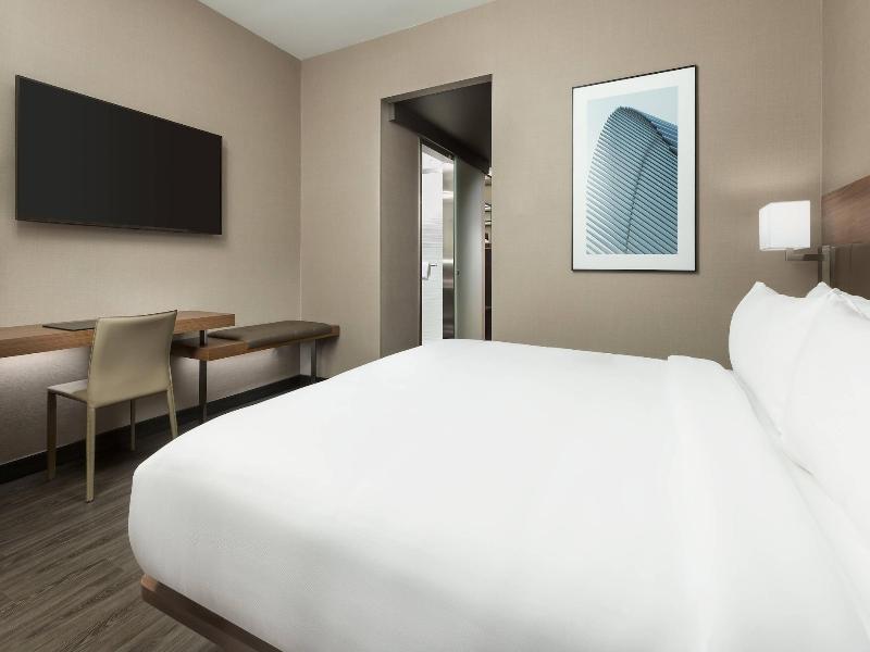Ac Hotel New York Times Square image