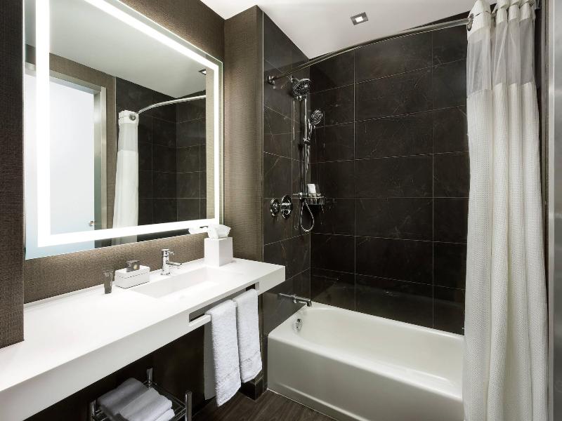 Ac Hotel New York Times Square image