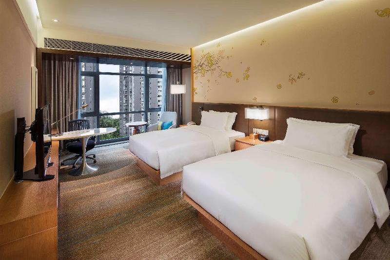 Hilton Garden Inn Shiyan, China image