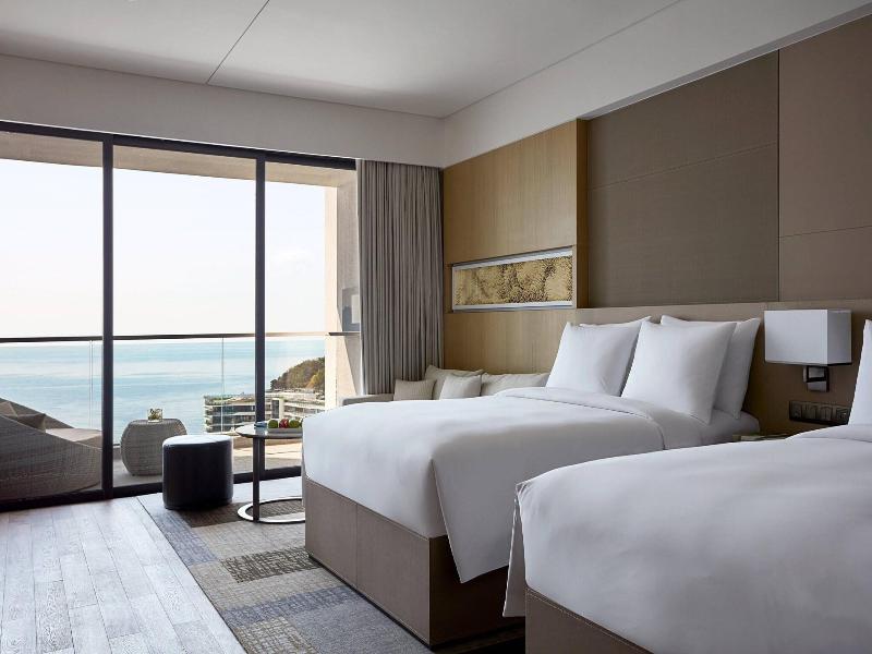 The Shanhaitian Resort Sanya, Autograph Collection image