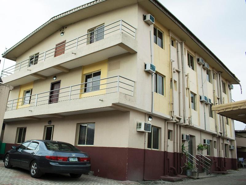 Maxton Suites Magodo image