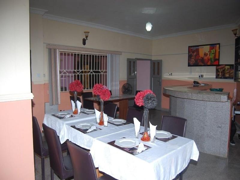 Bella Rose Hotel image