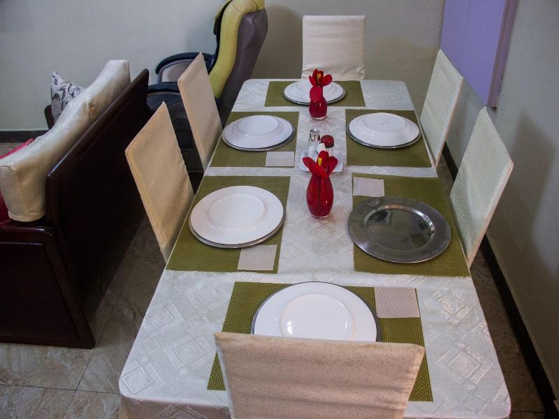 Deen Apartment Services image